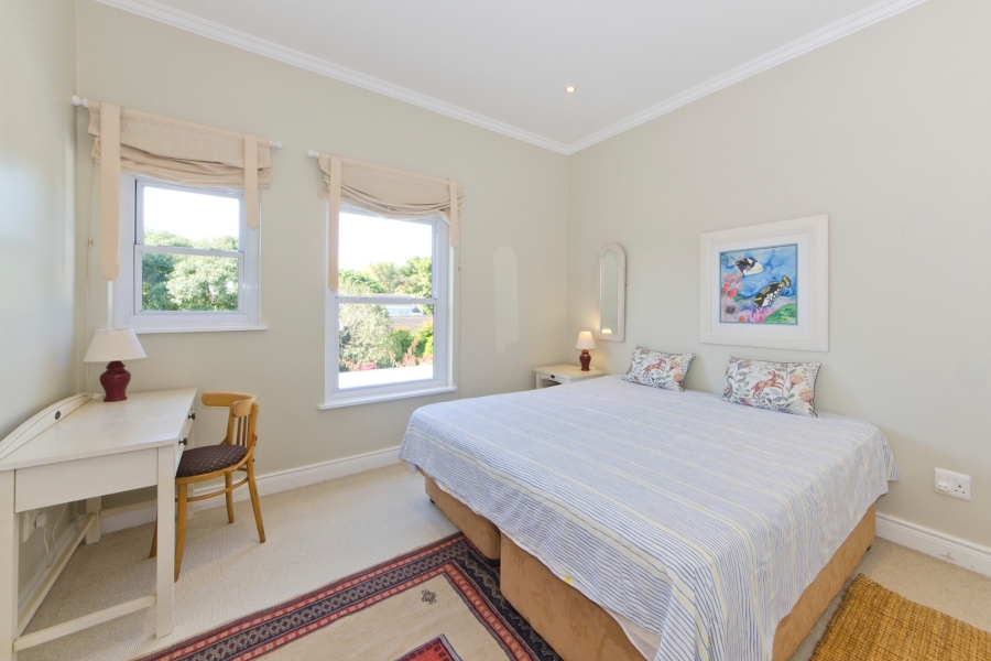 4 Bedroom Property for Sale in Leisure Isle Western Cape